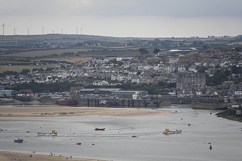 File:Padstow from Trebetherick, Polzeath.jpg