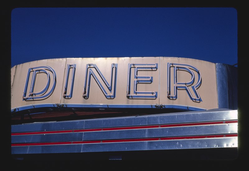 File:Red Robin Diner sign, Johnson City, New York LCCN2017709861.tif