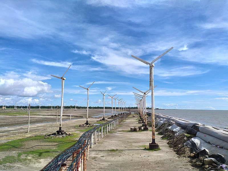 File:Windmill at kutubdia 18.jpg