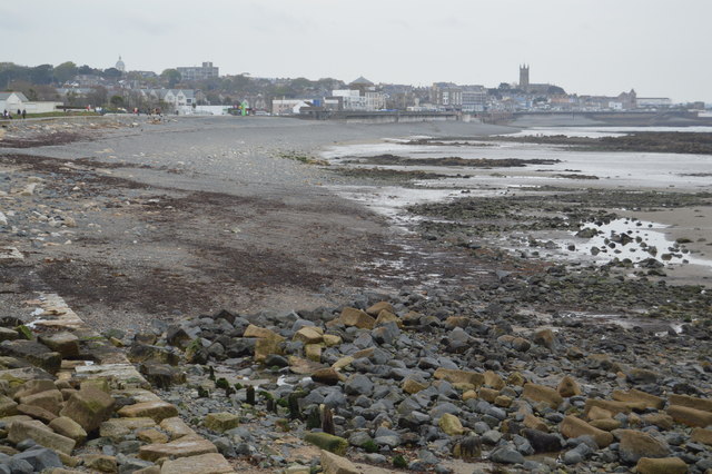 File:Looking back to Penzance - geograph.org.uk - 5103541.jpg