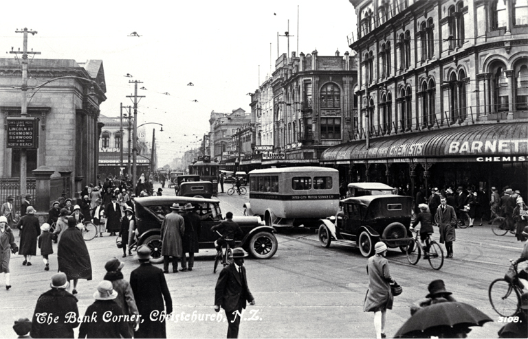 File:Colombo Street, 1930s (1).jpg