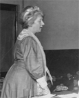 Anne Cobden-Sanderson 1907 in USA.jpg