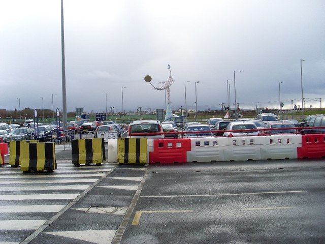 File:Car park at terminal building of Prestwick Airport - geograph.org.uk - 726302.jpg