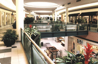 File:Wolfchase Galleria.jpg