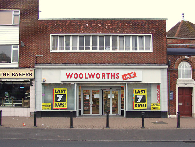 File:'Woolies' final week ^ - geograph.org.uk - 1111259.jpg