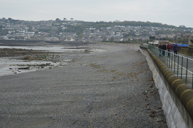 File:Beach, Wherry Town - geograph.org.uk - 5095257.jpg