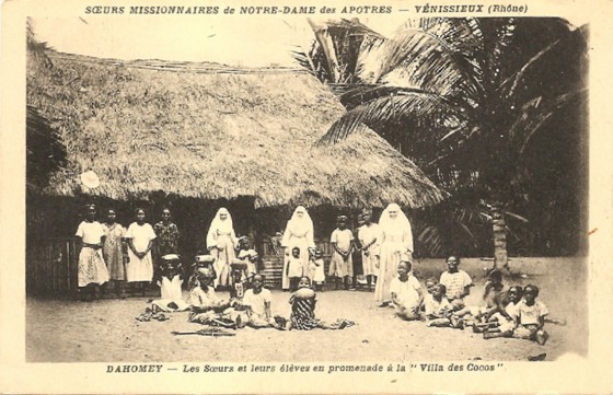 File:Dahomey Notre-Dame des Apôtres.jpg