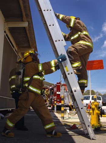 File:Firefighting JTF Guantanamo 3.jpg