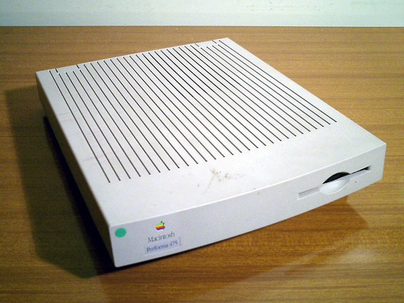 File:Macintosh Performa 475.jpg