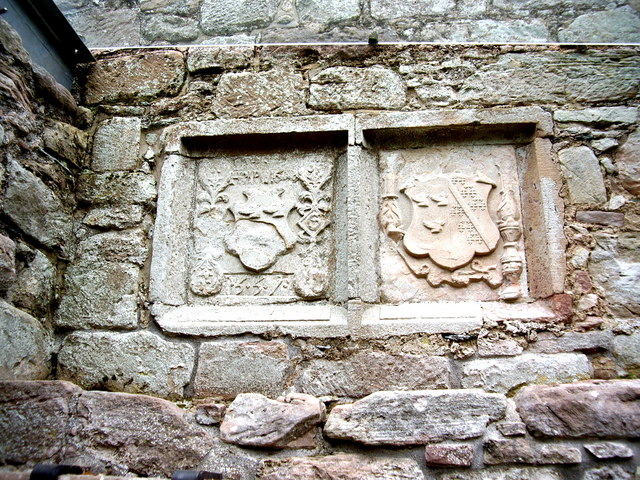 File:Armorial sculptings in St Mary's Auchindoir - geograph.org.uk - 974225.jpg