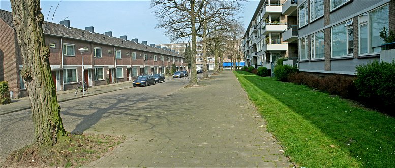 File:Kronehoef08.jpg