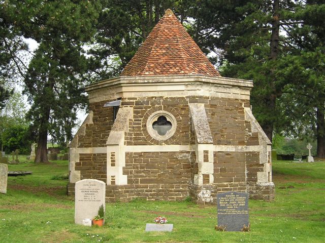 File:AilesburyMausoleum Maulden Bedfordshire.jpg