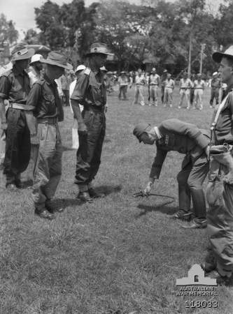 File:Bandjermasin surrender1945.jpg