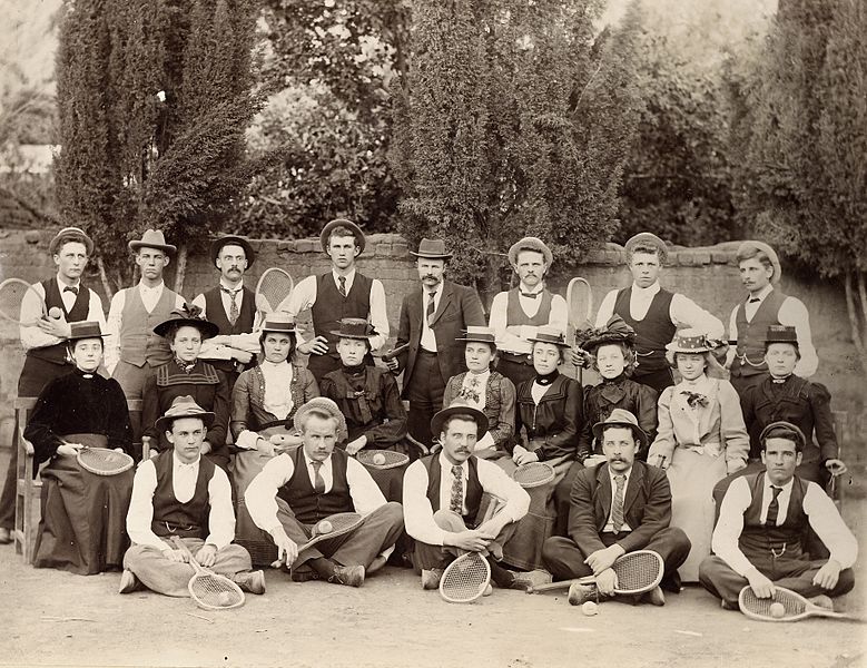 Lêer:Tennisklub van die Teologiese Skool Burgersdorp, 1902.jpg