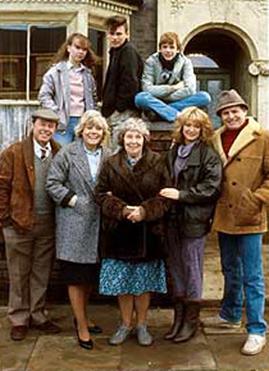 File:Fowlers and Beales Eastenders.jpg