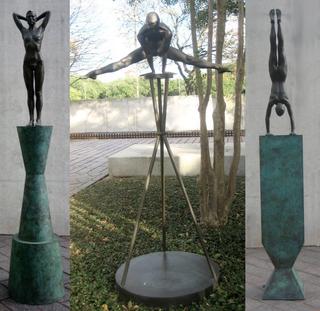 File:From left, 'Fountain Figure No. 1', 'Fountain Figure No. 2', and 'Fountain Figure No. 3', bronze sculptures by Robert Graham, 1983, Museum of Fine Arts, Houston.JPG