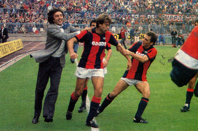 File:Bologna FC - 1984 - Pace, Marocchino, Frutti.jpg