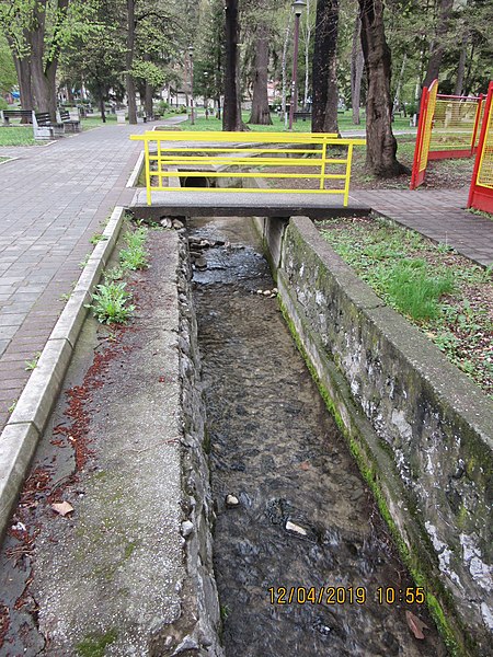 Датотека:Mostic park sokobanja.JPG