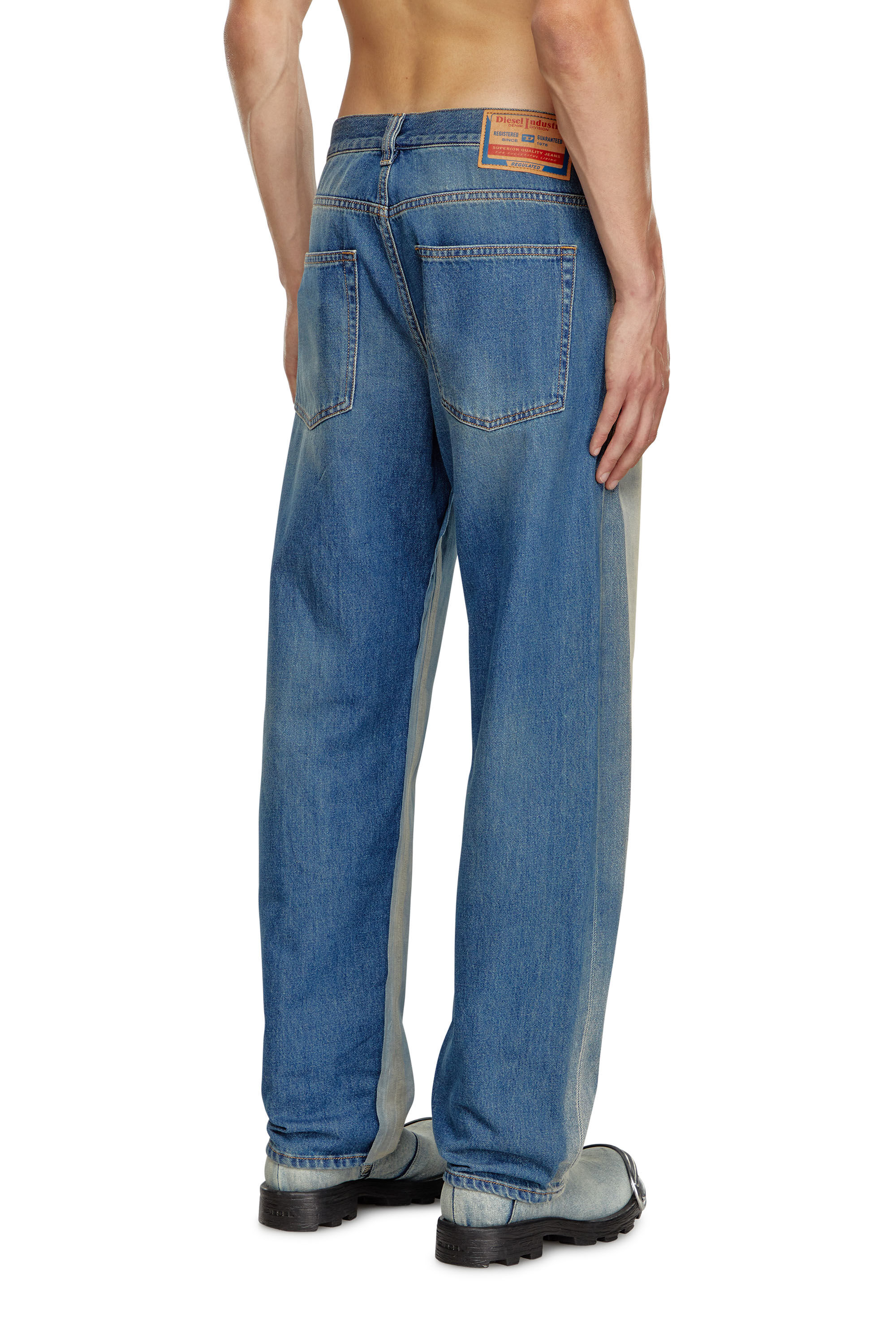 Diesel - Male Straight Jeans 2010 D-Macs 09K22, ミディアムブルー - Image 5