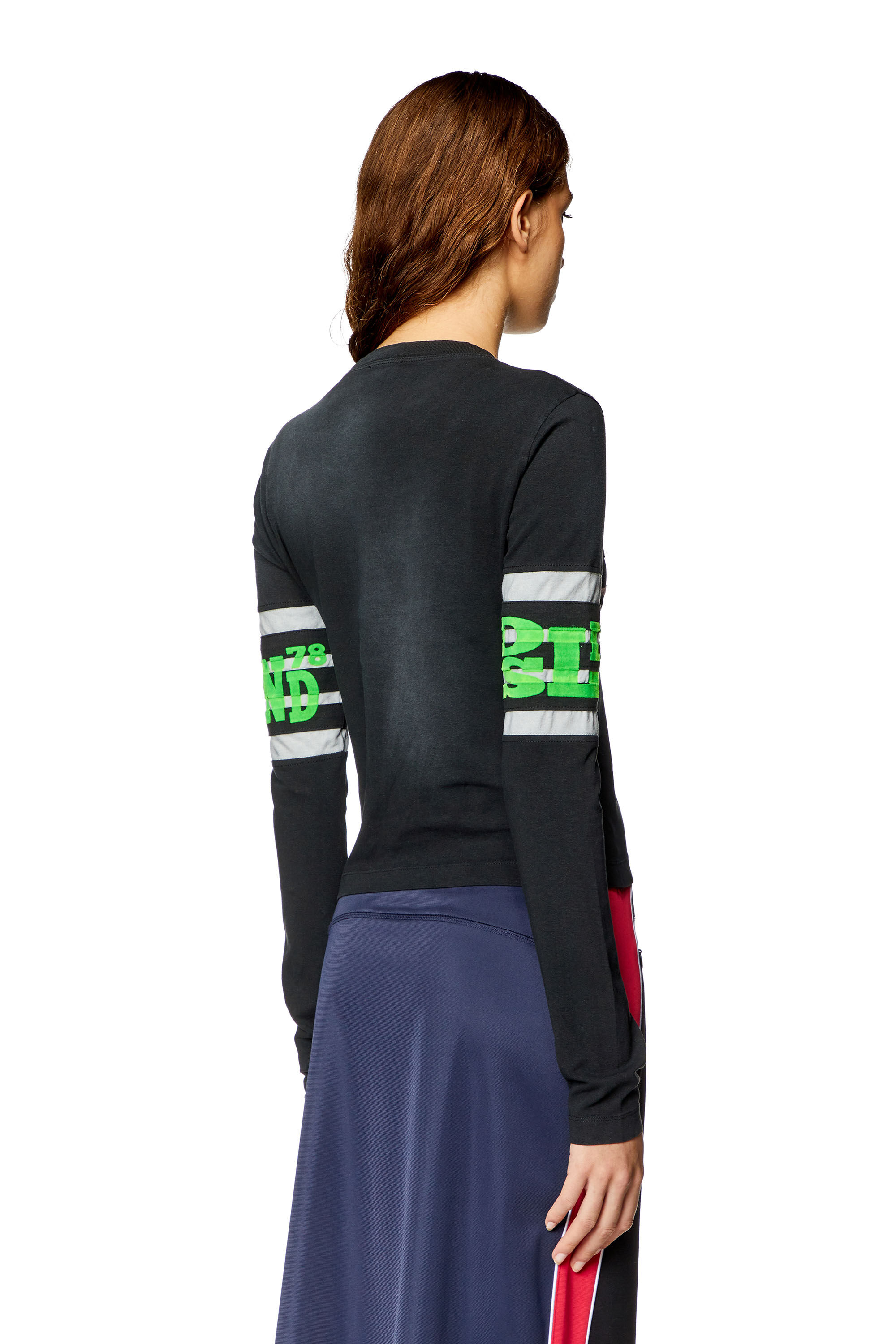 Diesel - T-UNCSERAFIN, Female Tシャツ 長袖 in ブラック - Image 4