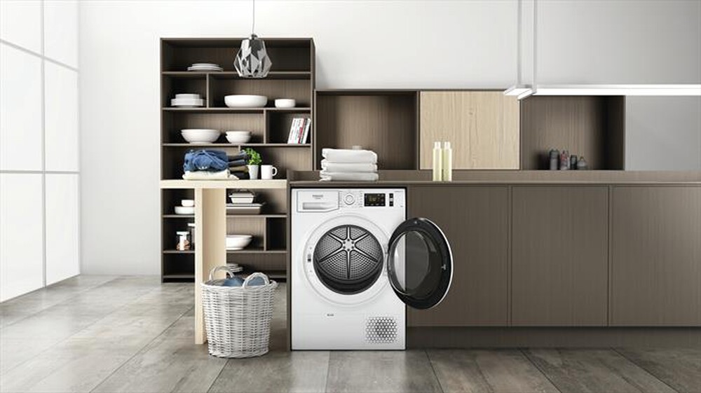 "HOTPOINT ARISTON - Asciugatrice ACTIVE EU NTDG83 WK IT 8 Kg - A+++-Bianco"