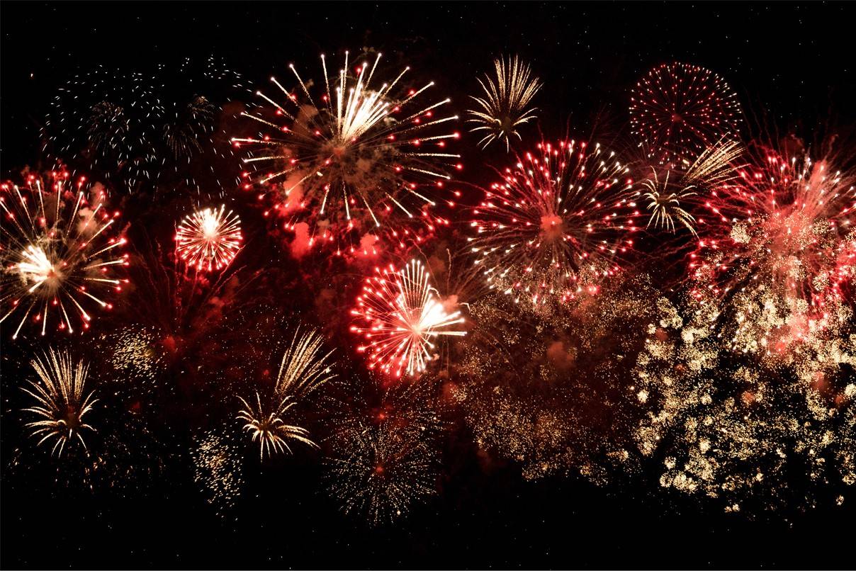 A photo of 4th of July fireworks