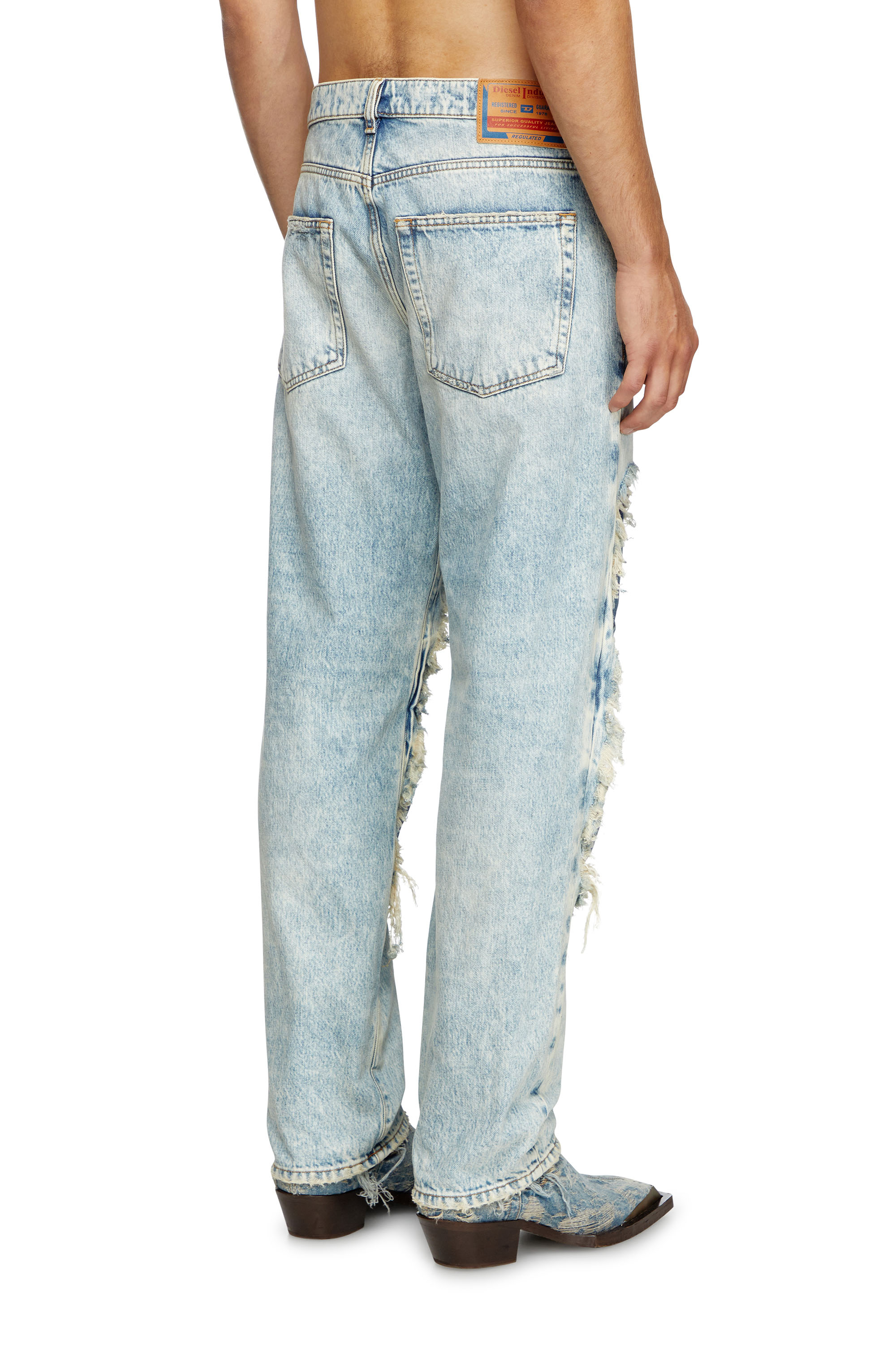 Diesel - Unisex's Relaxed Jeans D-Fire 0AJEN, Light Blue - 4