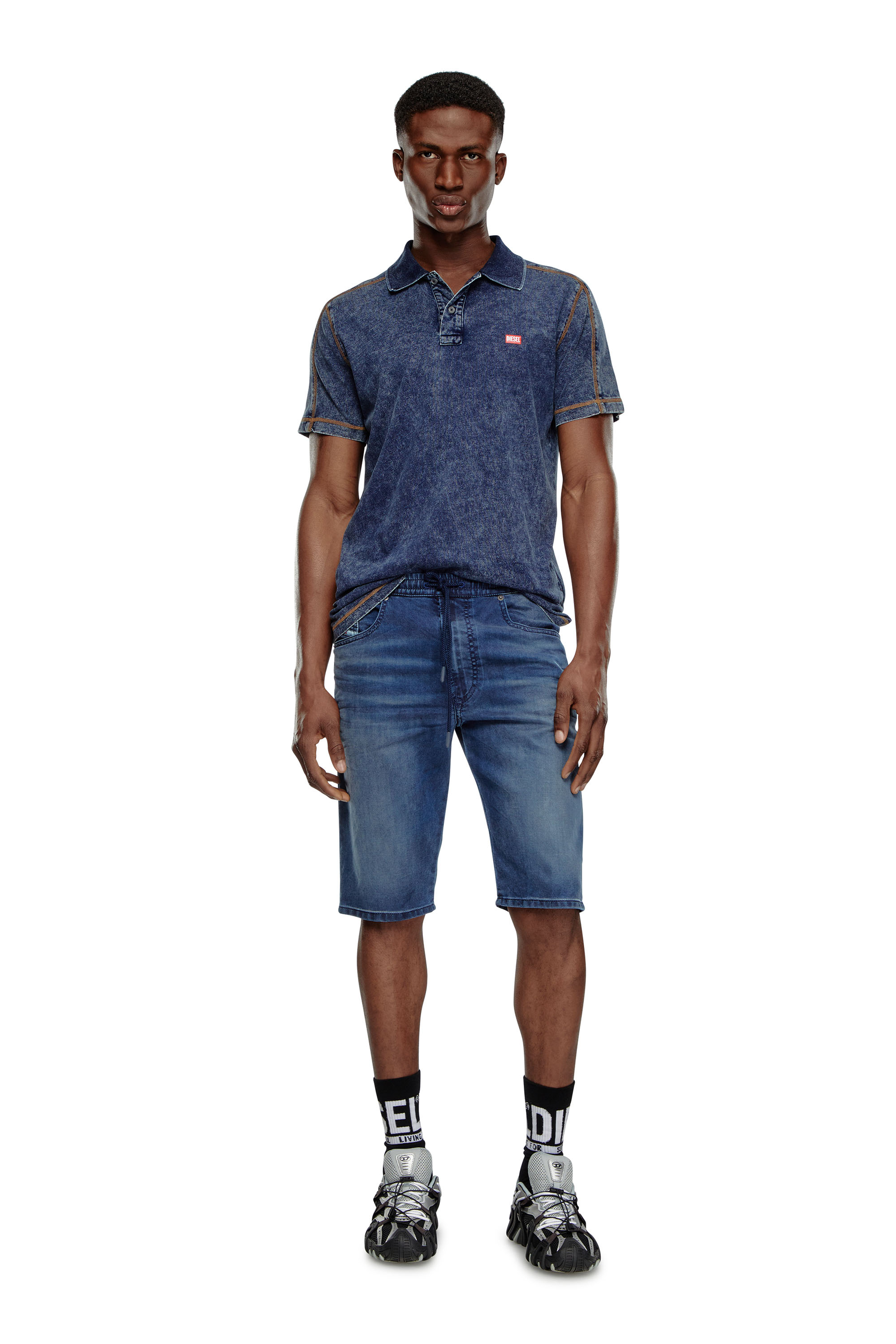 Diesel - 2033 D-KROOLEY-SHORT JOGG, Herren Chinoshorts aus JoggJeans in Blau - Image 2