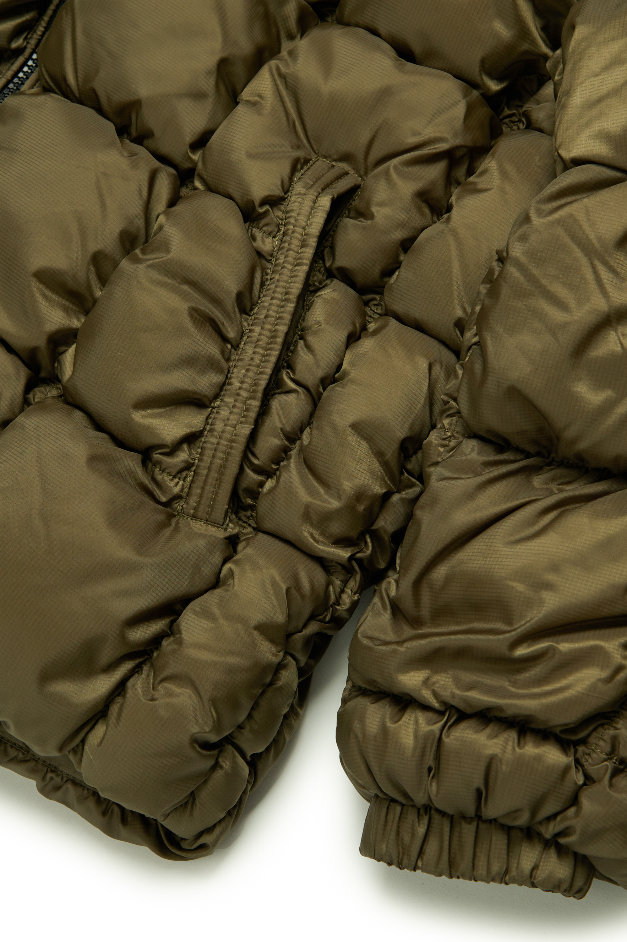 Diesel - JRAMBOLS, Unisex Puffer-Jacke mit Karo-Steppung in Grün - Image 4