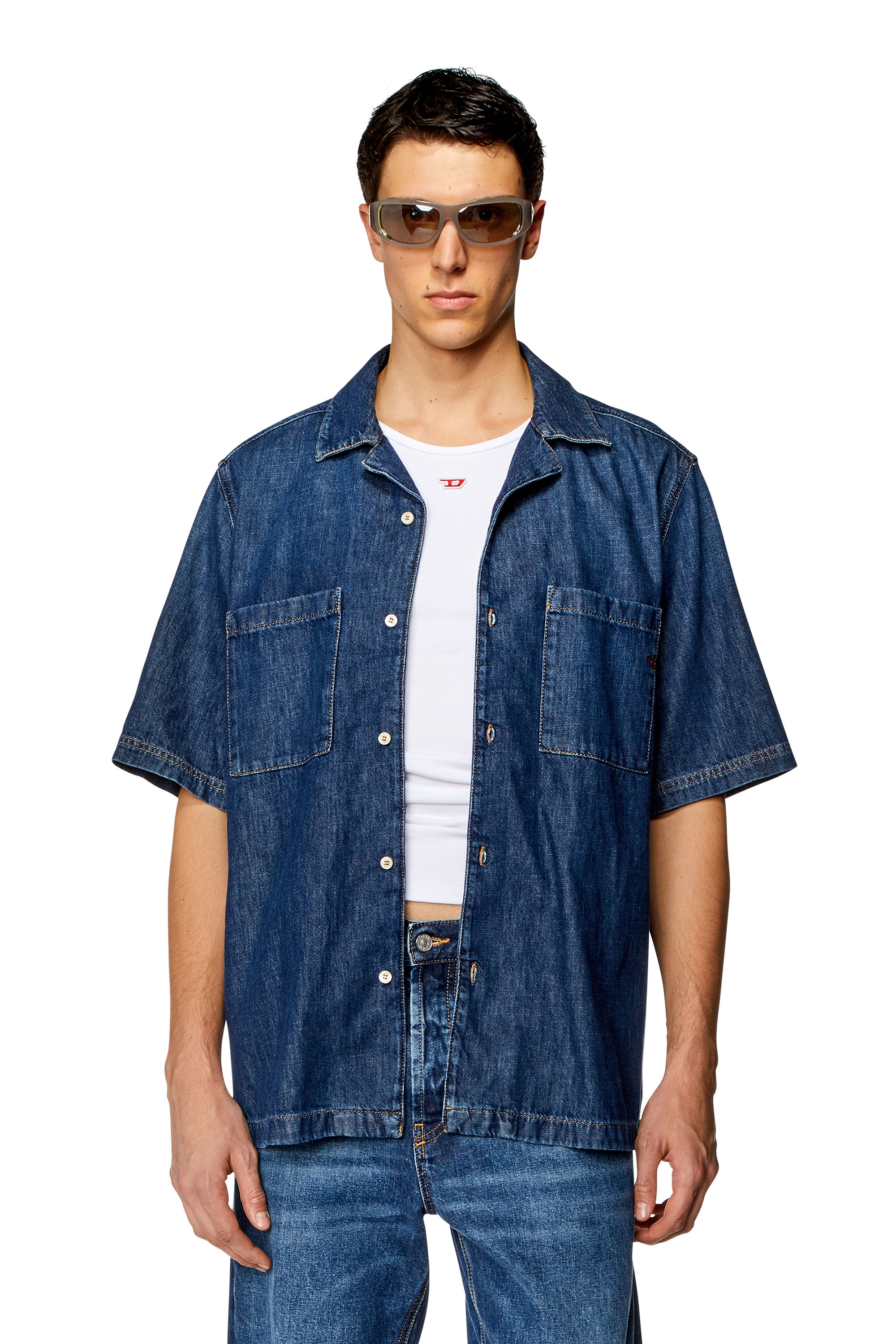 Diesel - D-PAROSHORT, Herren Bowling-Shirt aus Denim in Blau - Image 1