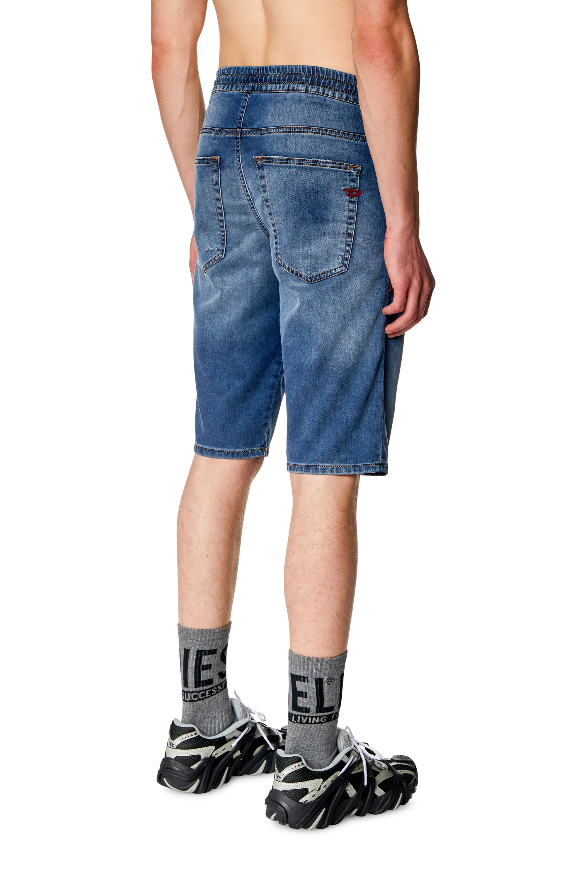 Diesel - 2033 D-KROOLEY-SHORT JOGG, Man Chino shorts in JoggJeans in Blue - Image 4