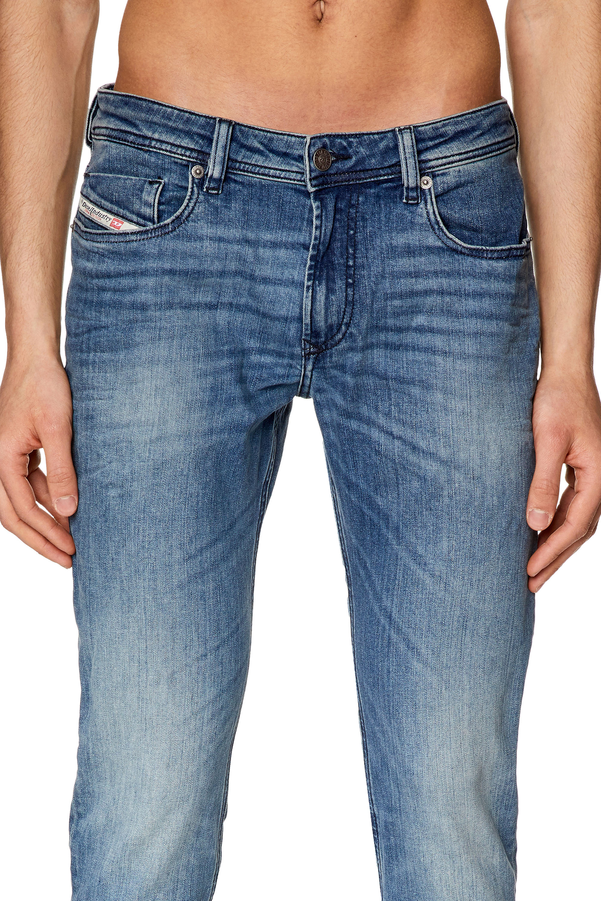 Diesel - Homme Skinny Jeans 1979 Sleenker 0LICM, Bleu moyen - Image 4