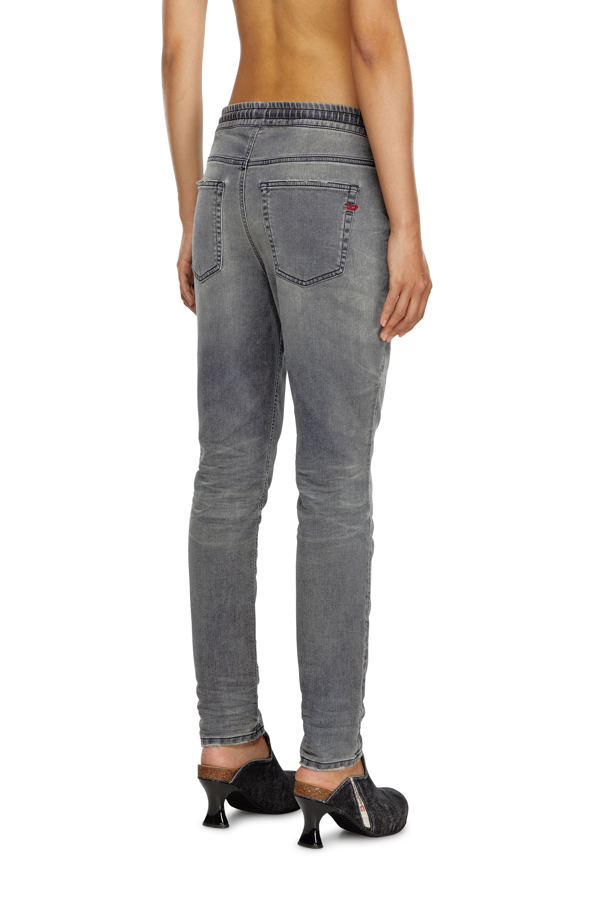 Diesel - Regular 2031 D-Krailey Joggjeans® 068LT Femme, Gris foncé - Image 4