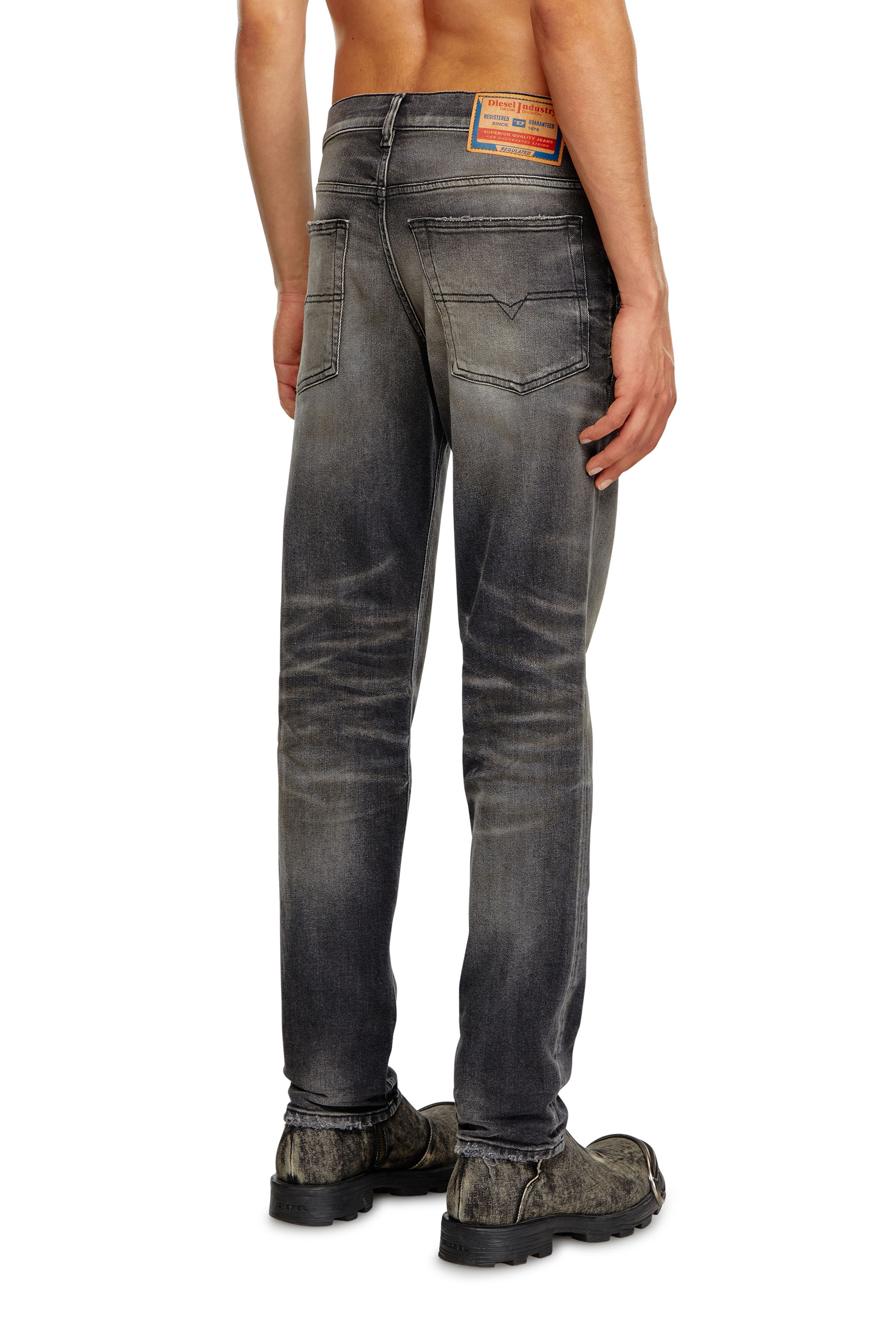 Diesel - Male's Regular Jeans 2023 D-Finitive 09K25, Black/Dark Grey - 4