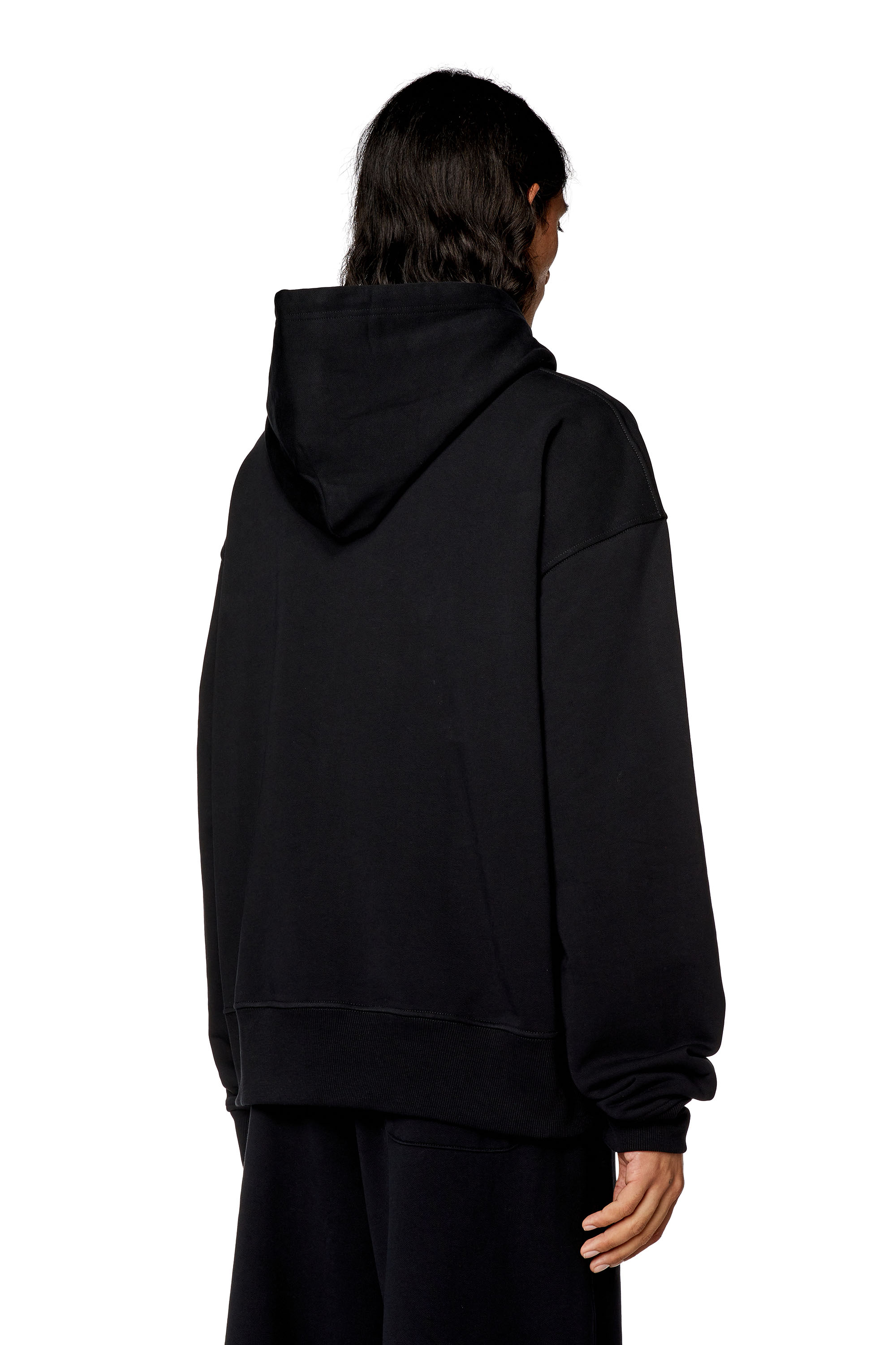 Diesel - S-MACS-HOOD-OD, Homme Sweat-shirt à capuche oversize avec logo métallisé in Noir - Image 3