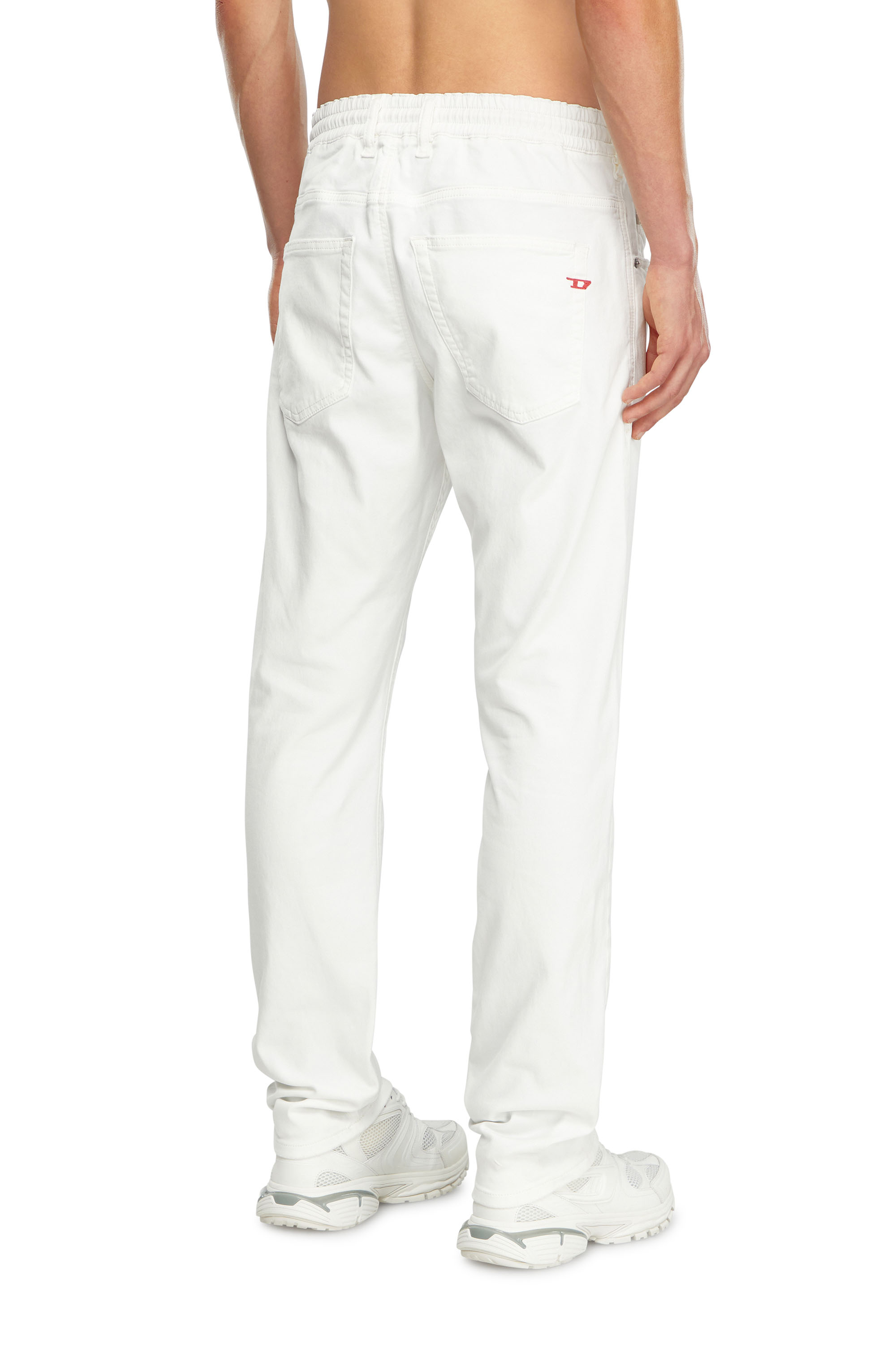 Diesel - Man Tapered 2030 D-Krooley Joggjeans® 068HX, White - Image 4