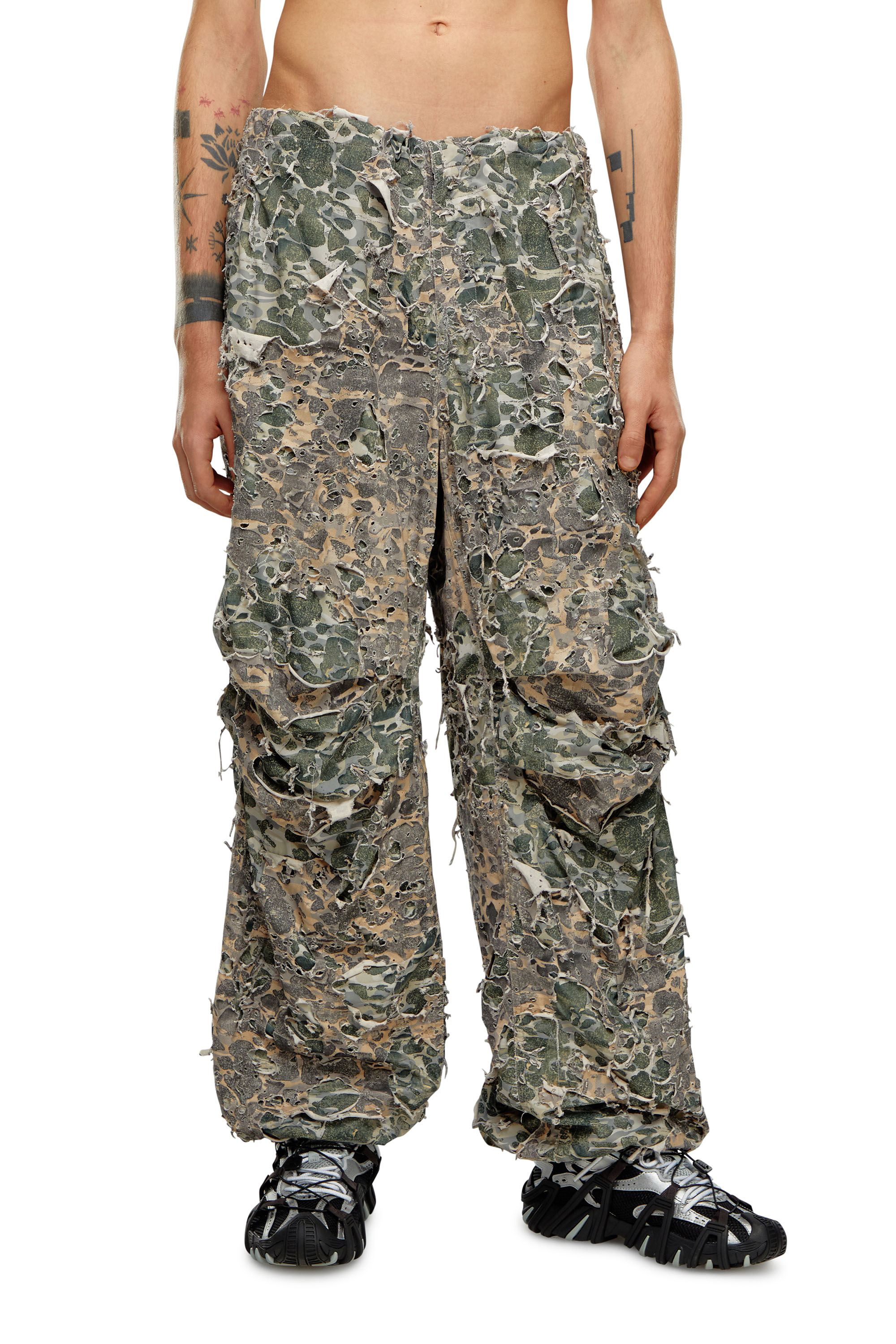 Diesel - P-HOKNEY, Herren Camouflage-Hose in Destroyed-Optik in Bunt - Image 1