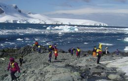  The CEP meeting addressed a range of issues and contributed to the implementation of the Environmental Protocol in Antarctica. 