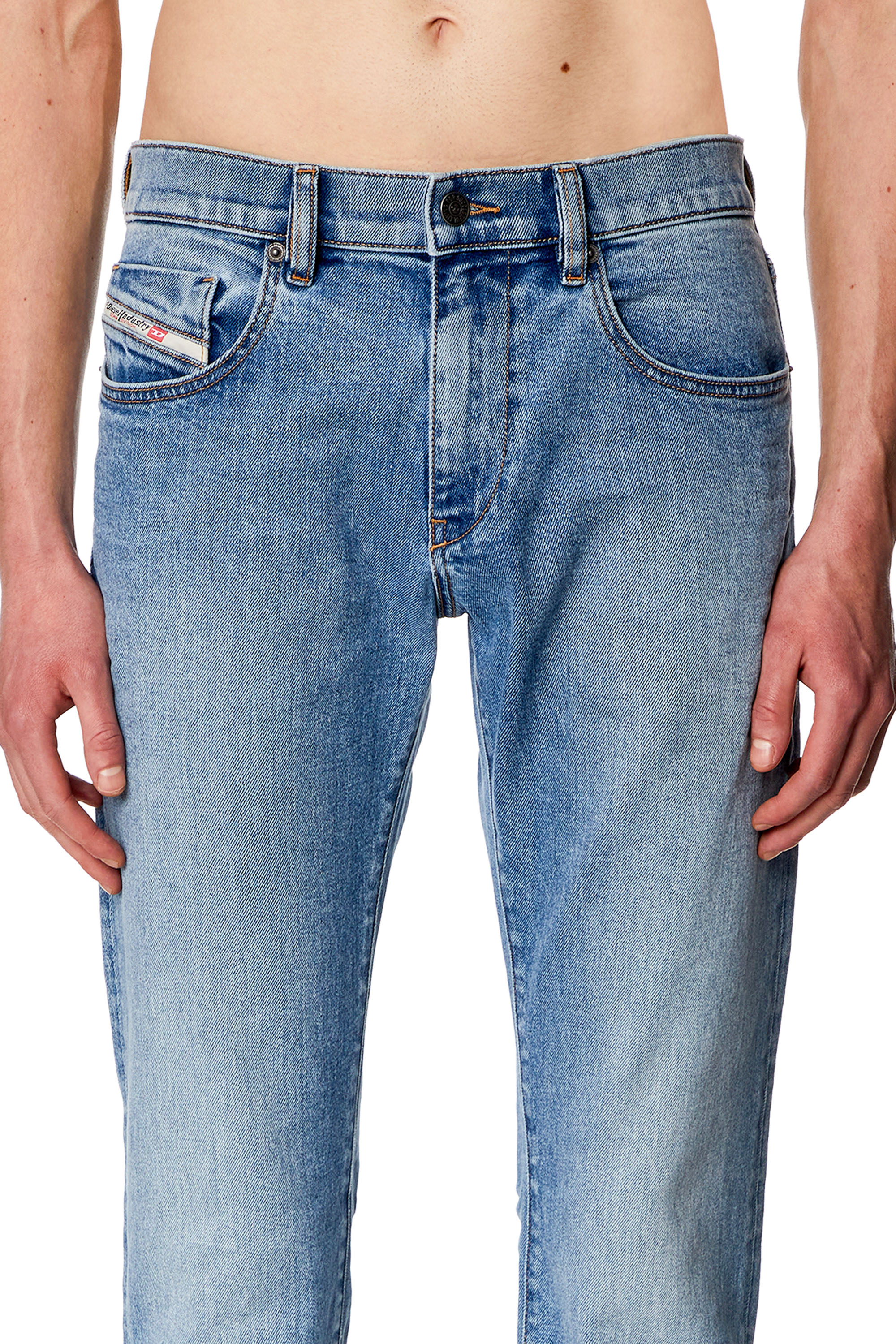 Diesel - Slim Jeans 2019 D-Strukt 0CLAF, Hombre Slim Jeans - 2019 D-Strukt in Azul marino - Image 4