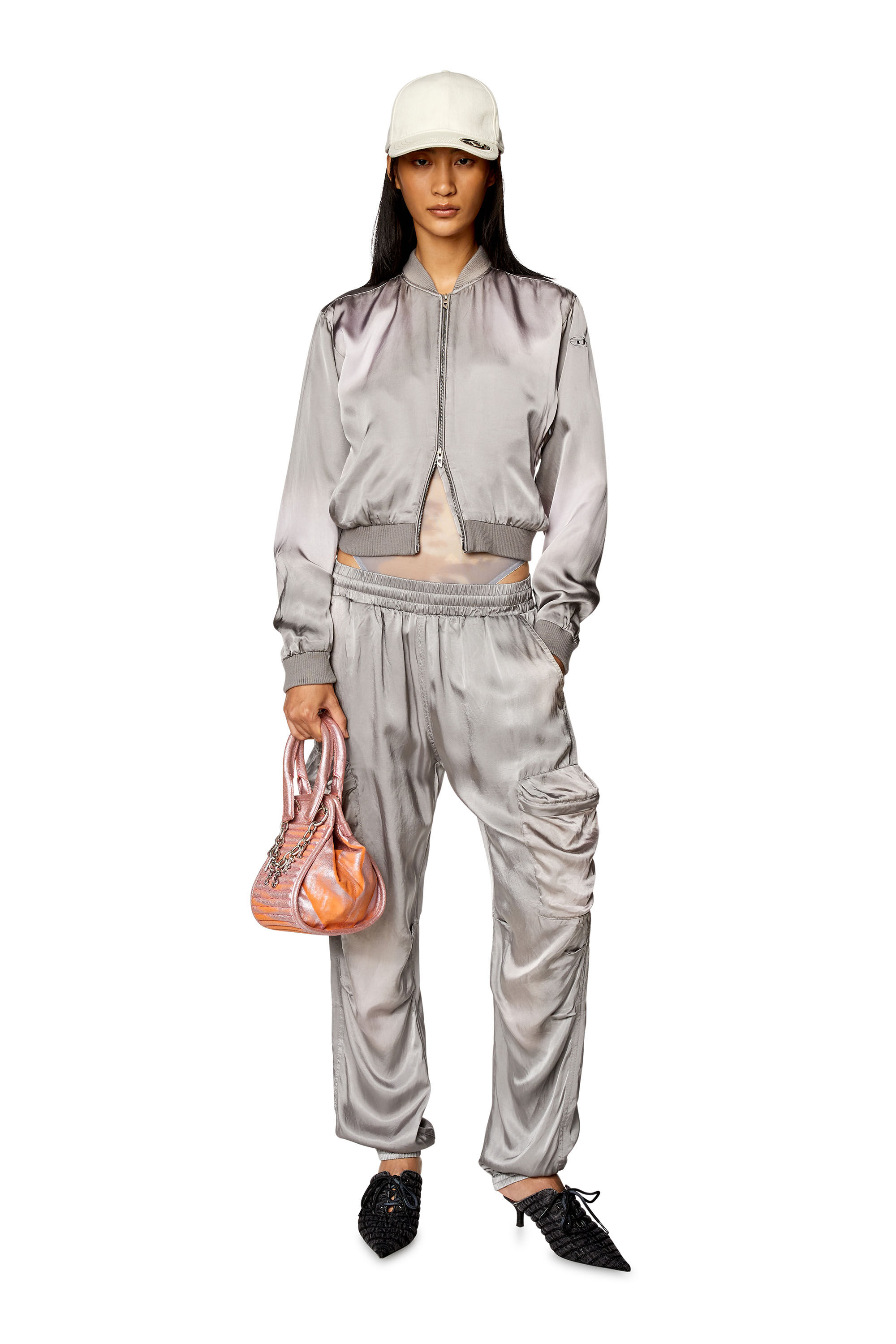 Diesel - P-MIROW-N1, Mujer Pantalones cargo de satén tratado in Gris - Image 1