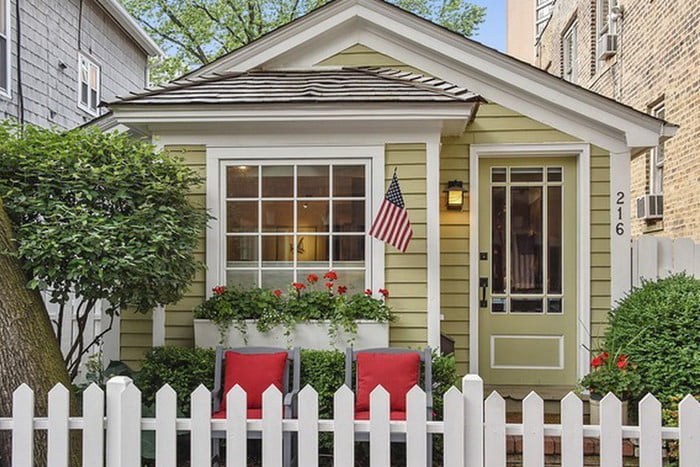 Fire Relief Cottage (Chicago, IL)