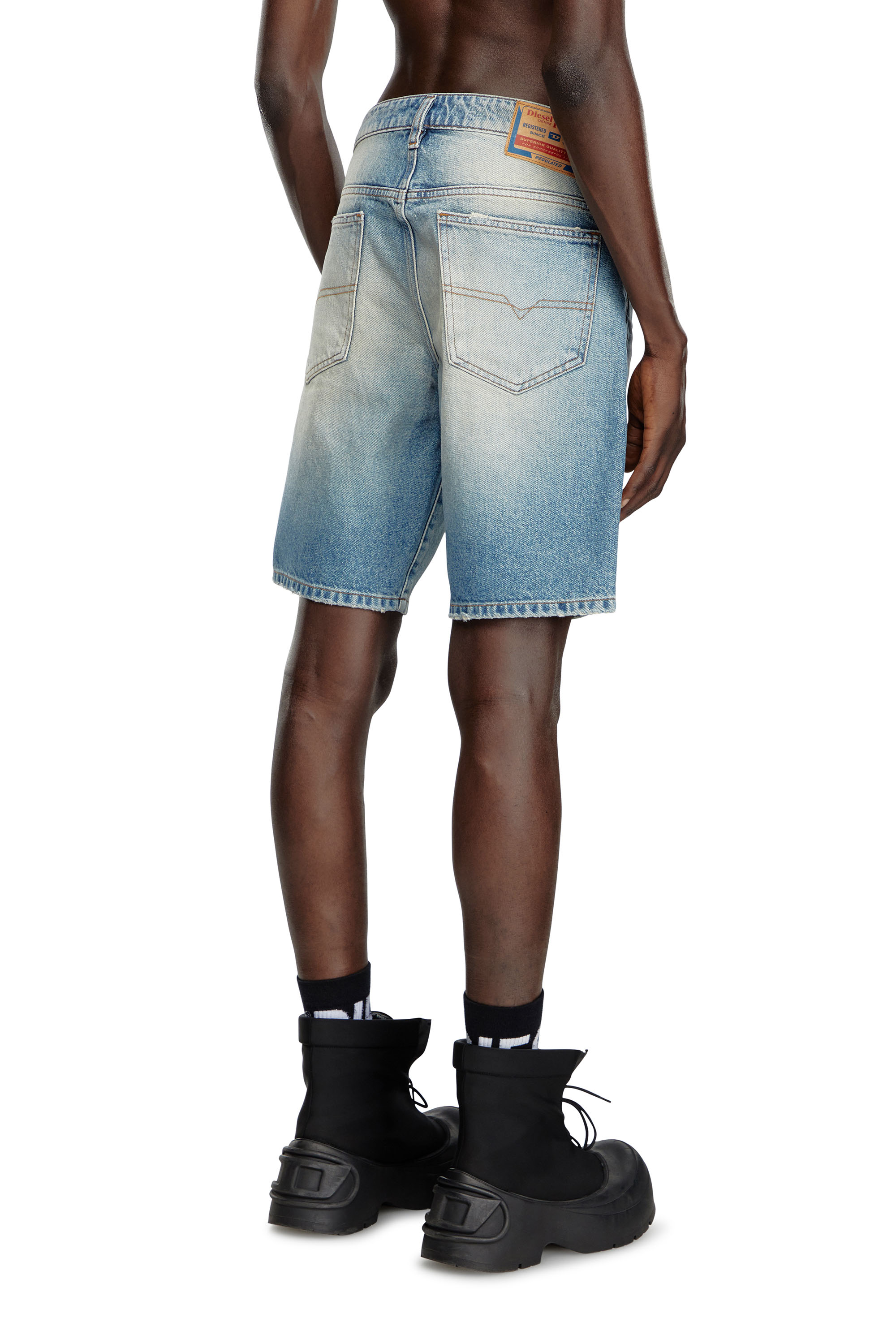 Diesel - D-FIN, Man Slim denim shorts in Blue - Image 4