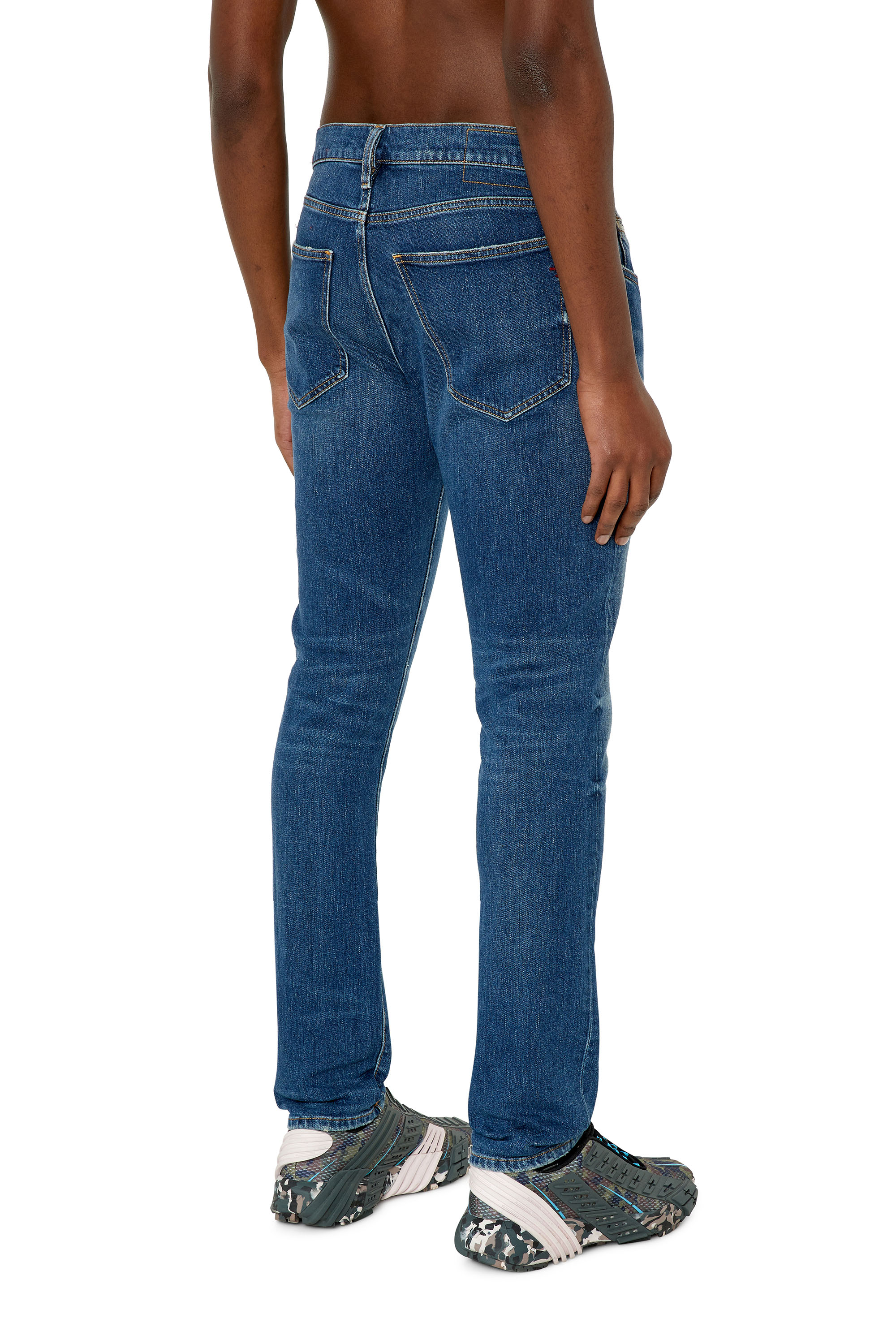 Diesel - Homme Slim Jeans 2019 D-Strukt 007L1, Bleu moyen - Image 4