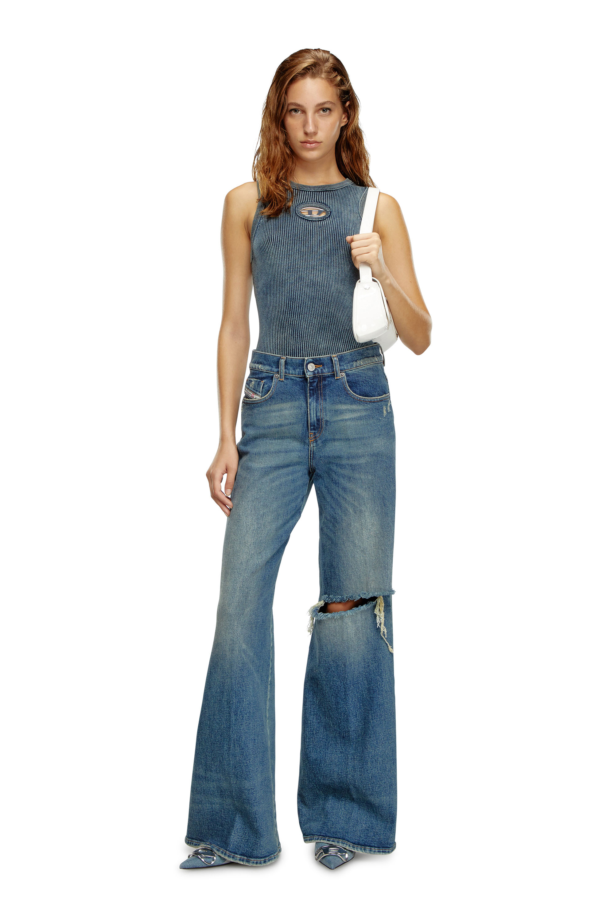 Diesel - Femme Bootcut and Flare Jeans 1978 D-Akemi 007M5, Bleu moyen - Image 2