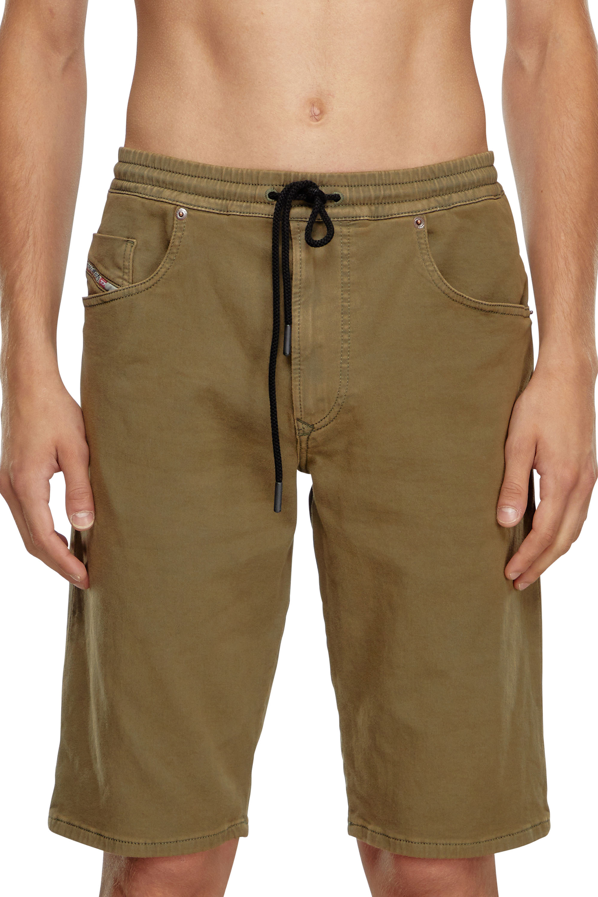 Diesel - 2033 D-KROOLEY-SHORT JOGG, Man's Chino shorts in JoggJeans in Military Green - 5