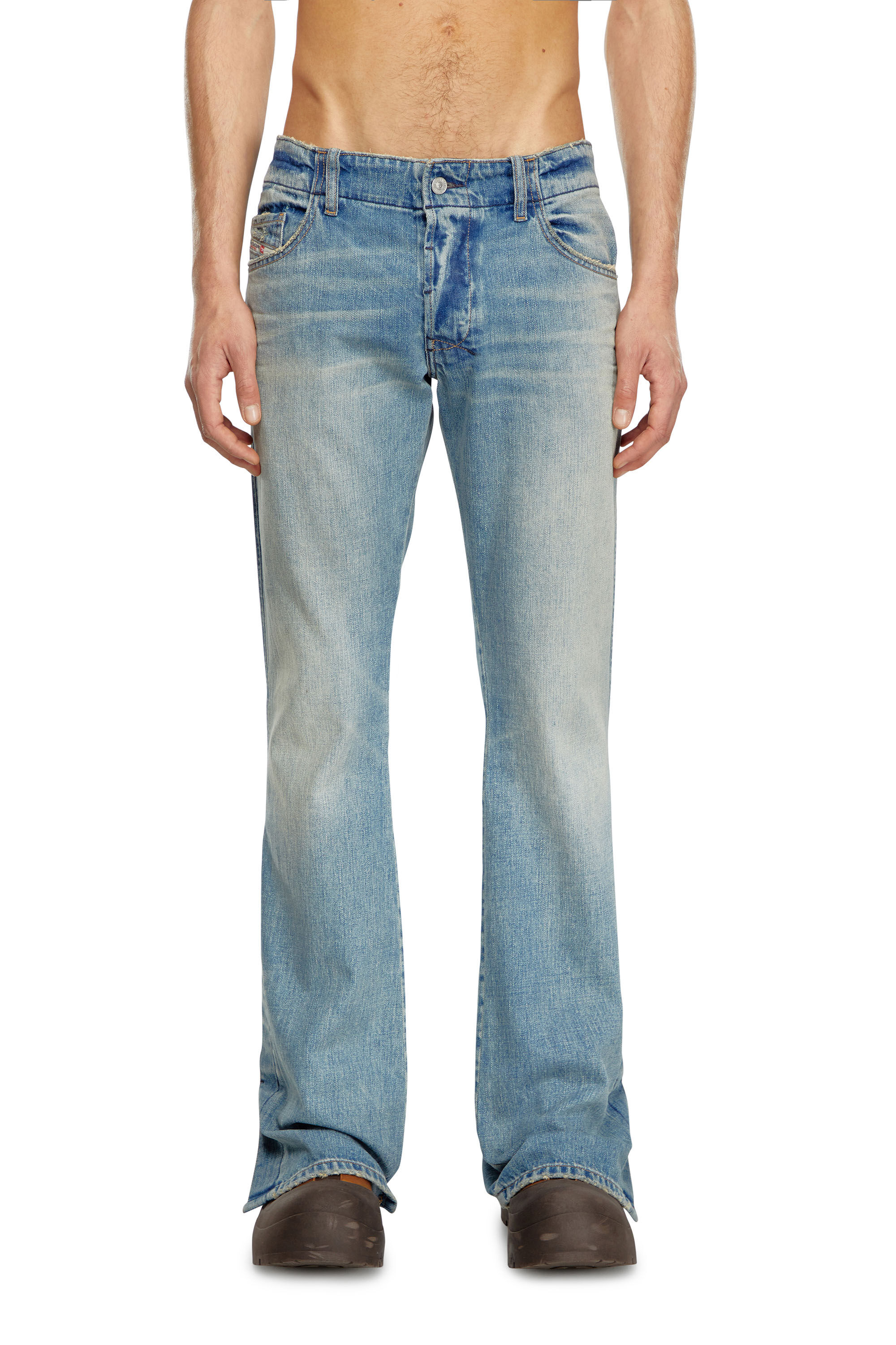 Diesel - Homme Bootcut Jeans D-Backler 0GRDN, Bleu Clair - Image 3