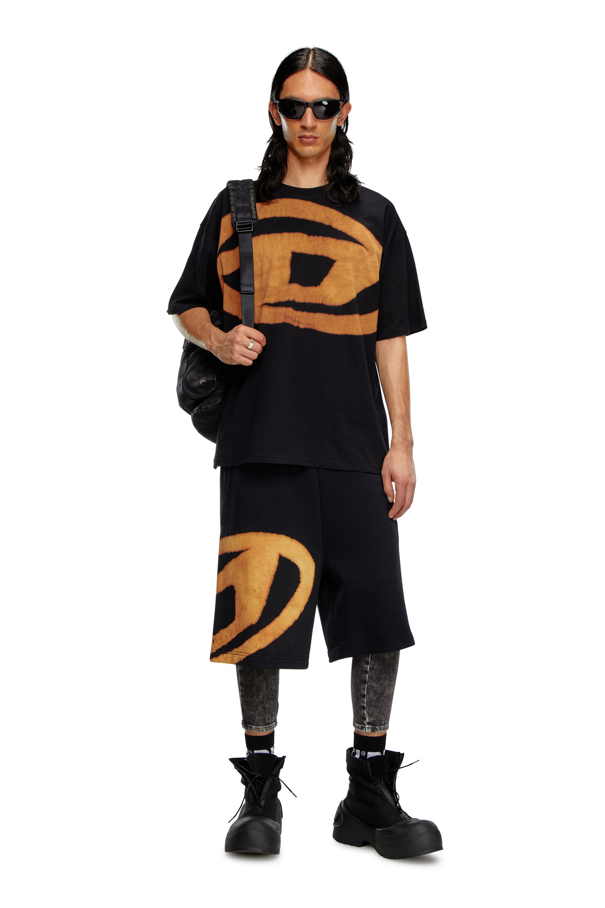 Diesel - T-BOXT-BLEACH, Man T-shirt with bleached Oval D logo in Multicolor - Image 1