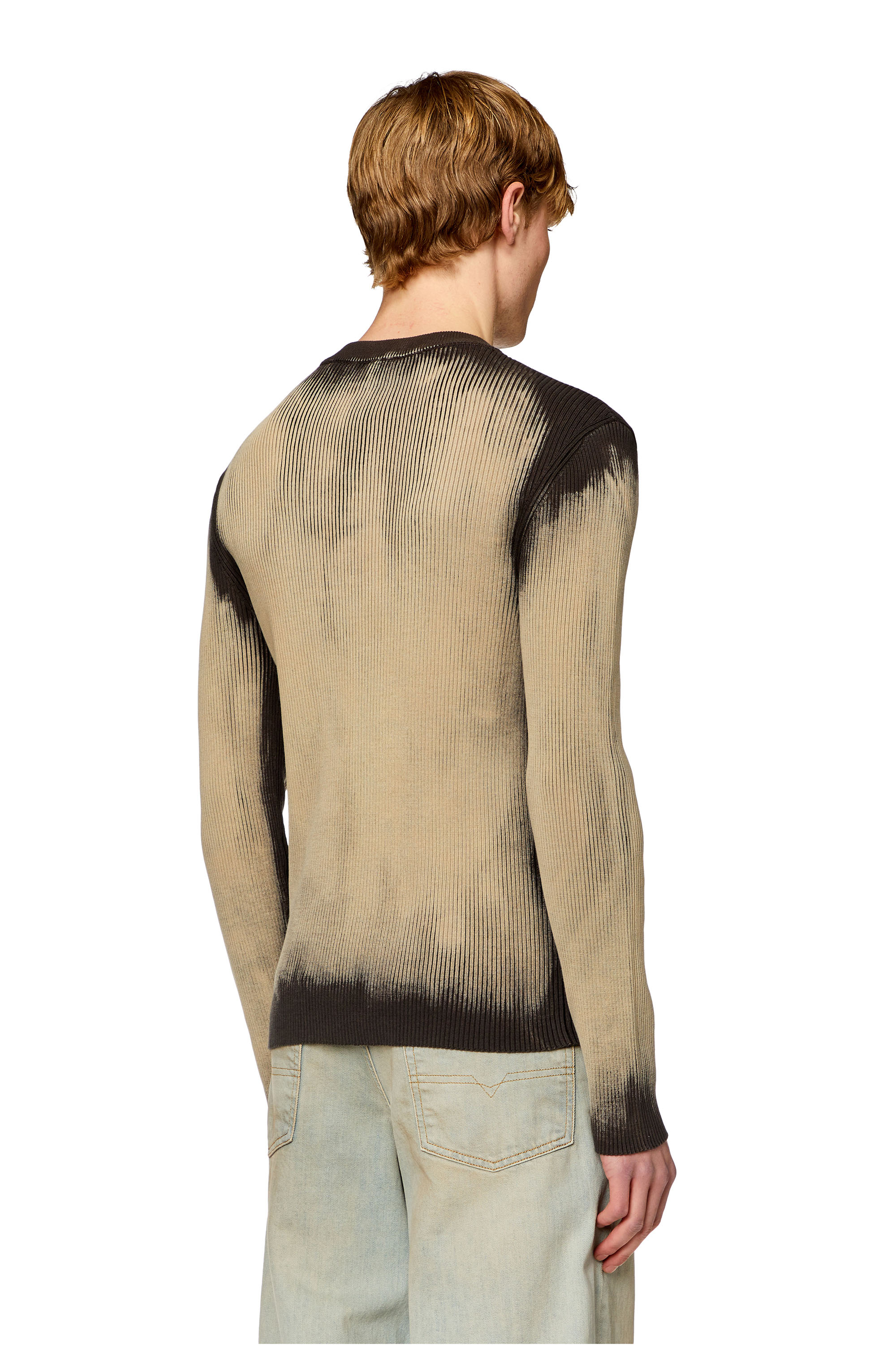 Diesel - K-DARIN, Man Treated jumper with metal logo insert in Beige - Image 4