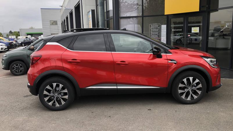 Vente en ligne Renault Captur  mild hybrid 140 au prix de 23 990 €