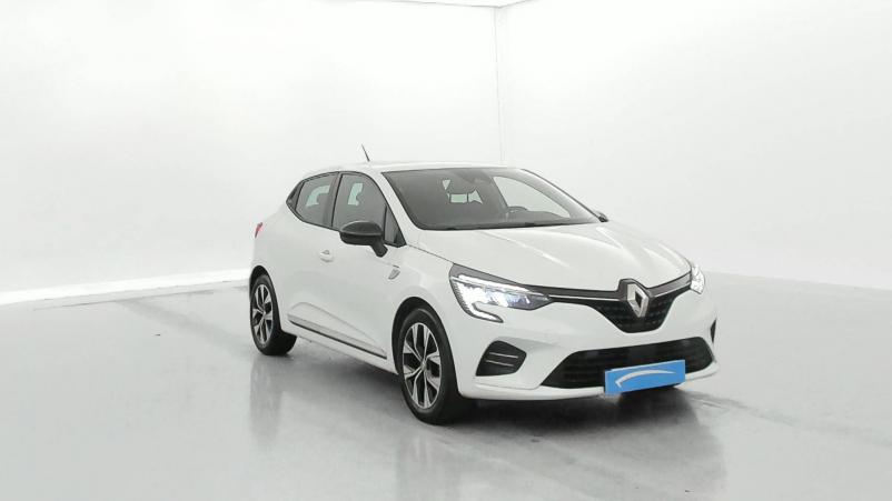 Vente en ligne Renault Clio 5 Clio E-Tech 140 - 21N au prix de 17 590 €